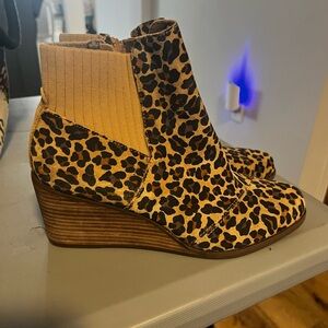 Toms Leopard Print Wedge Ankle Boots